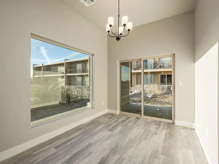 2920 Fairway Dr — Photo 9
