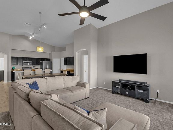 3rd image of 1706 W VINEYARD PLAINS Drive