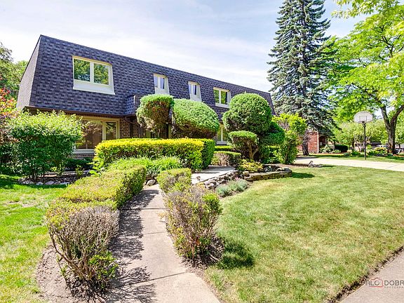 2nd image of 2315 Castilian Cir