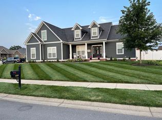 1383 Muirfield Ln, Bowling Green, KY 42104