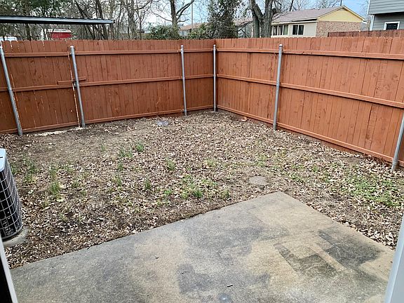 Brand new private fenced in courtyard and patio