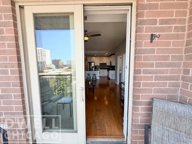 828 W Grace St #804 — Photo 19