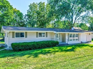 146 Center St, Seneca, IL 61360