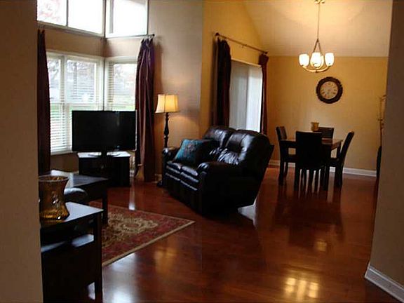 5th image of 8864 Red Cedar Ct