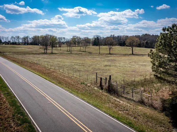 7 Grandview Rd, Center Ridge, AR 72027