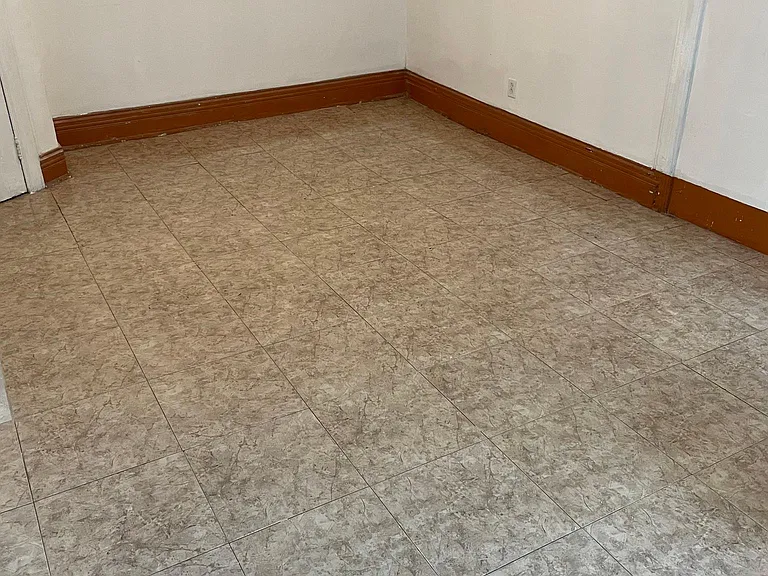6940 Keystone St #1 — Photo 5