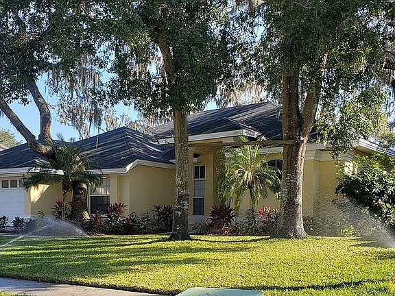 2nd image of 10426 Nightengale Dr
