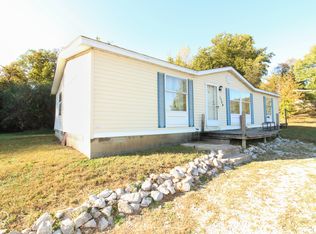 1704 Country Manor St, North Vernon, IN 47265