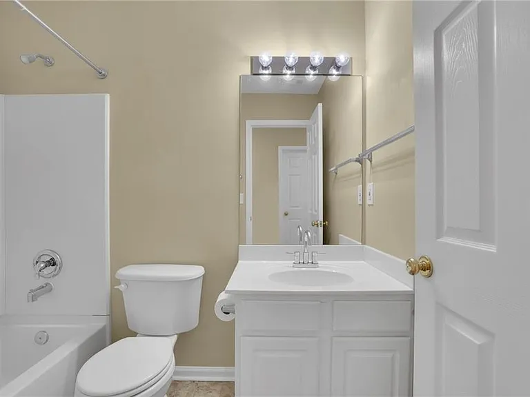 7204 Richland Ct — Photo 21