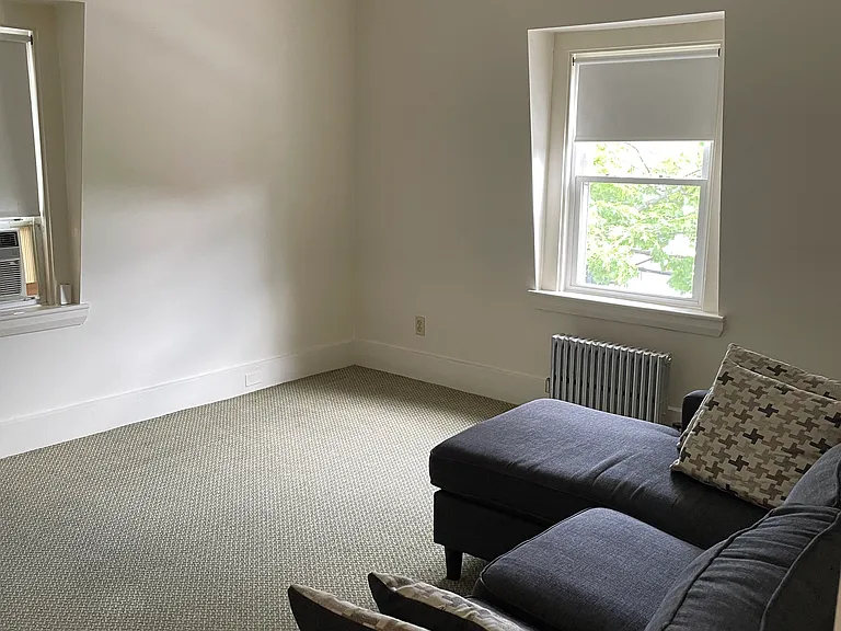 239 Charles St #1 — Photo 4