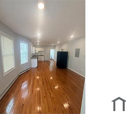 3 bed, $3,000 — Photo 3