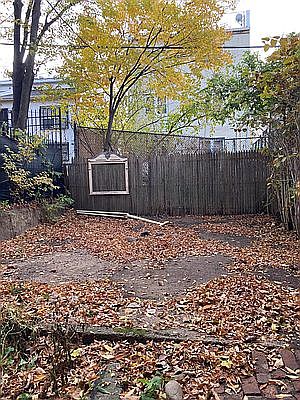 2nd image of 290 Sumpter St #1C