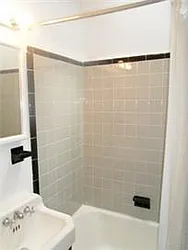 Rented by R New York