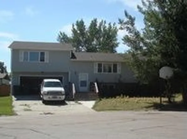 35 Independence Dr, Gillette, WY 82716