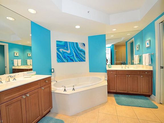 5th image of 23540 Via Veneto Blvd Unit 205