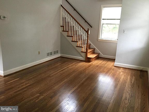 2nd image of 366 N Granada St