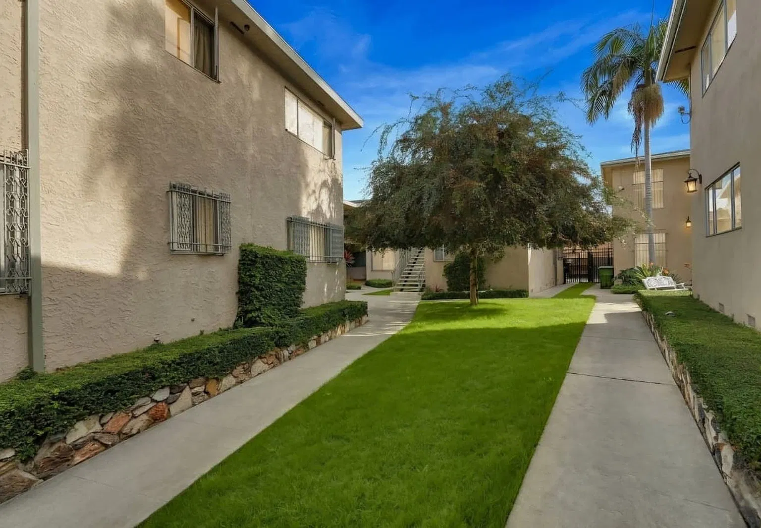 1 bed, 1.0 bath, 700 sqft, $1,725 — Photo 4