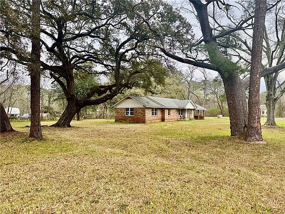 3rd image of 9330 Cain St