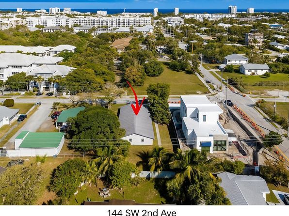 144 SW 2nd Ave