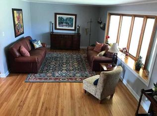 1628 S Prospect Ave, Park Ridge, IL 60068