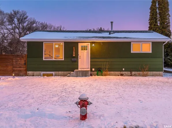 1170 5th AVENUE NE, Moose Jaw, SK S6H 1K8