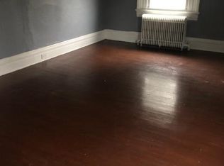 7733 Oak St #2B, Pittsburgh, PA 15237
