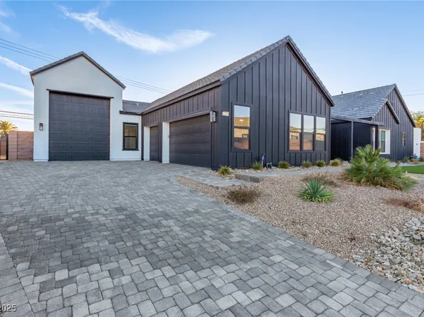 5725 El Royale Ct, Las Vegas, NV 89149