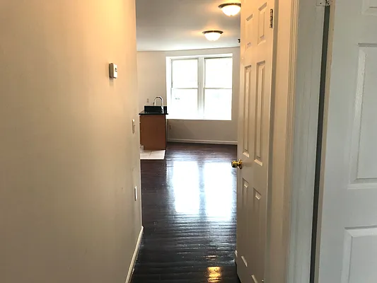 Rented by Evergreen Realty & Investments | media 26