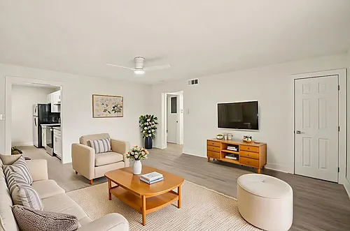 The Standard Apartments Photo 1