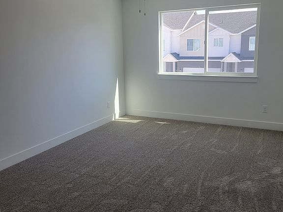 5th image of 733 N 160 E #1