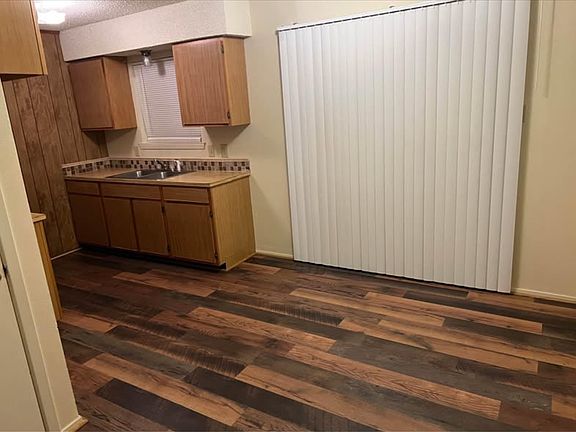 4th image of 1512 N Spring St #1512