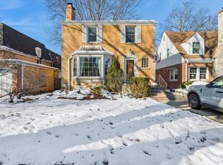 6770 N Keota Ave, Chicago, IL 60646