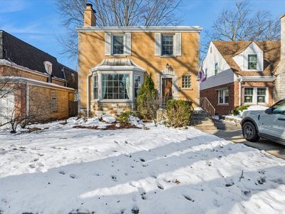 6770 N Keota Ave, Chicago, IL, 60646