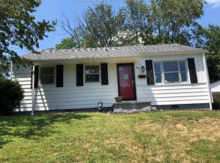831 S Walnut St, Saint Albans, WV 25177
