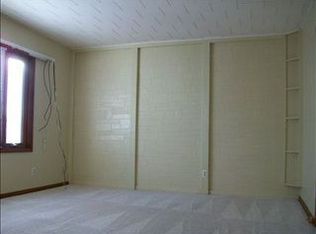 2807 13th St, Monroe, WI 53566