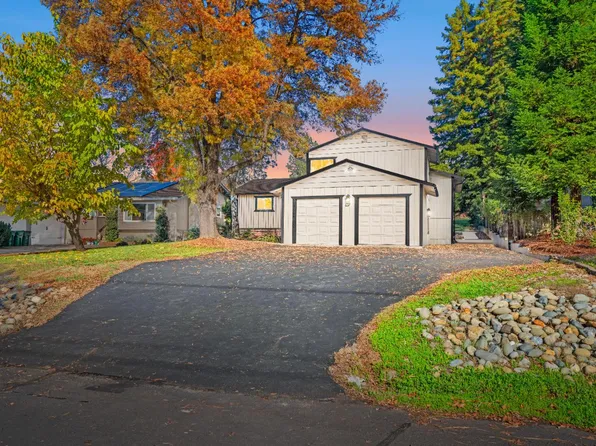 24626 Oro Valley Rd, Auburn, CA 95602