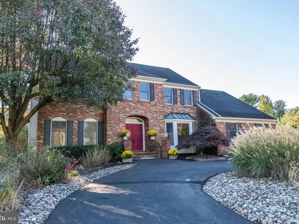 2 Fran Ave, Ewing, NJ 08638