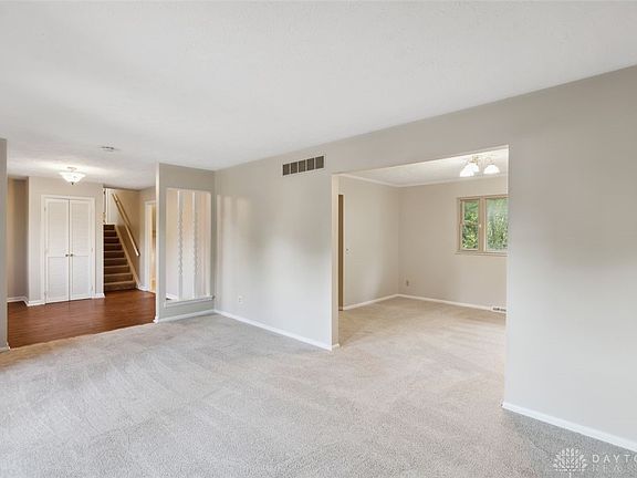 5th image of 7028 Spruce Hill Cir