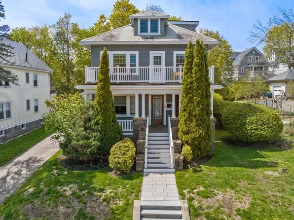 86 Congreve St #2, Roslindale, MA 02131
