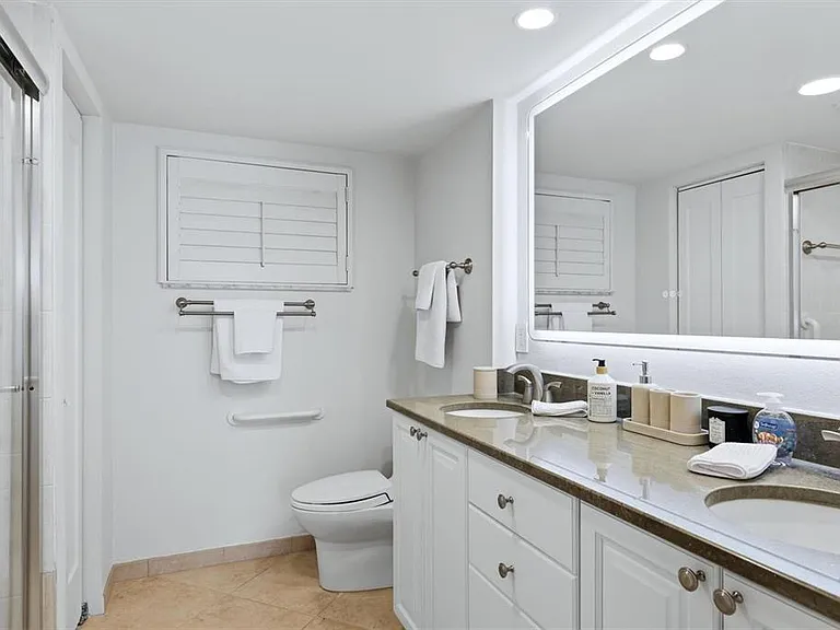4401 Gulf Of Mexico Dr #907 — Photo 26