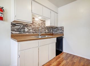 205 Alvarado Dr NE APT C, Albuquerque, NM 87108