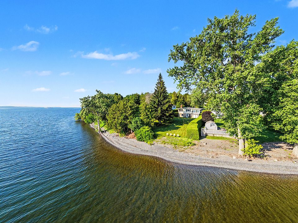 1st image of 38 Gravelly Point Dr