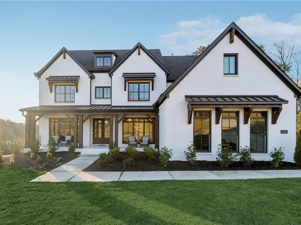 17100 River Overlook Dr, Roswell, GA 30075