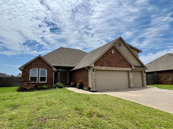 4th image of 2736 Busheywood Dr