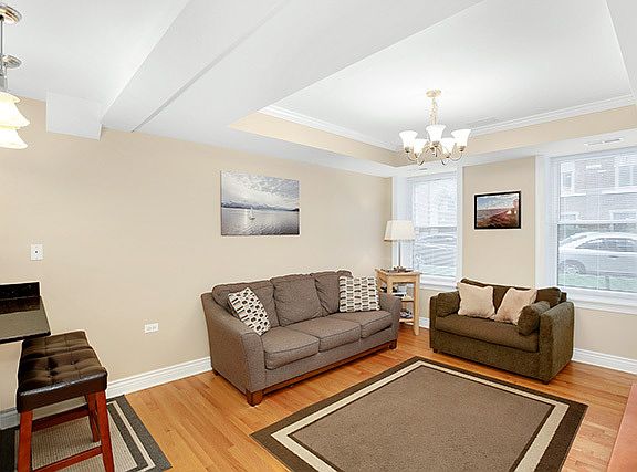 4th image of 1445 W Greenleaf Ave #G