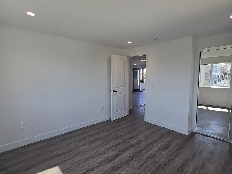 611 Silver Strand Blvd #2 — Photo 22