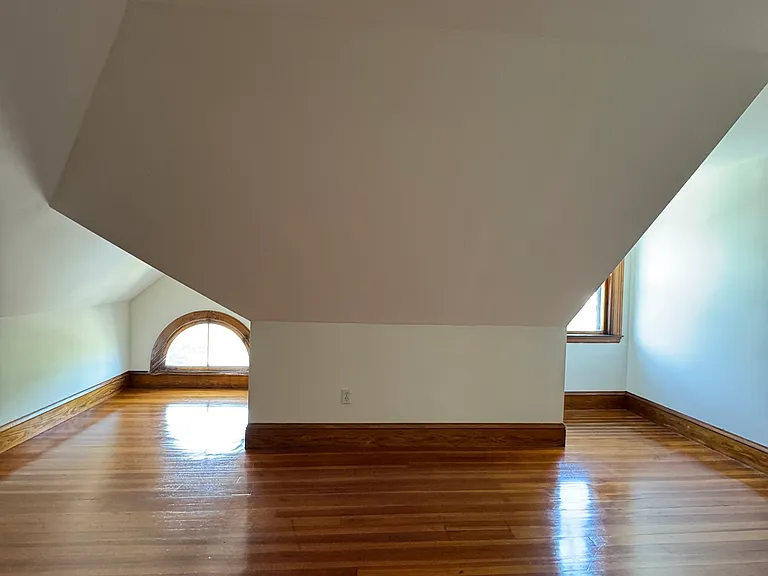 89 Mount Auburn St #A — Photo 3