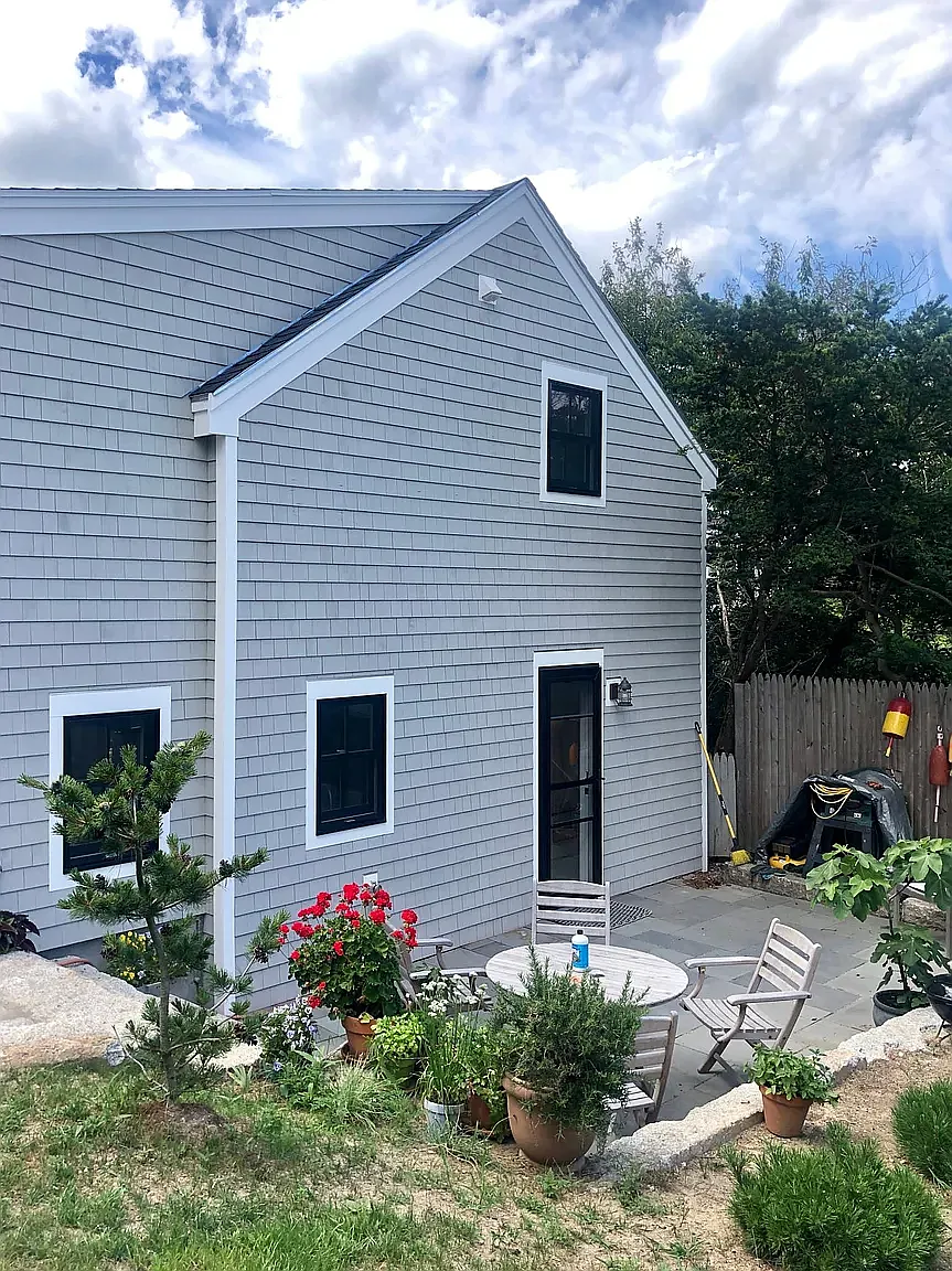 2 bed, 1.5 bath, 900 sqft, $2,000 — Photo 1
