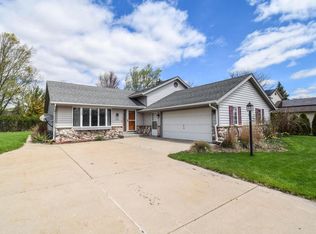 N107W17008 Sequoia Ct, Germantown, WI 53022
