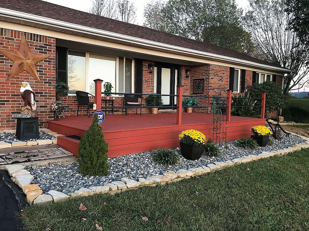 517 Frisco Ln, Byrdstown, TN 38549 | Zillow